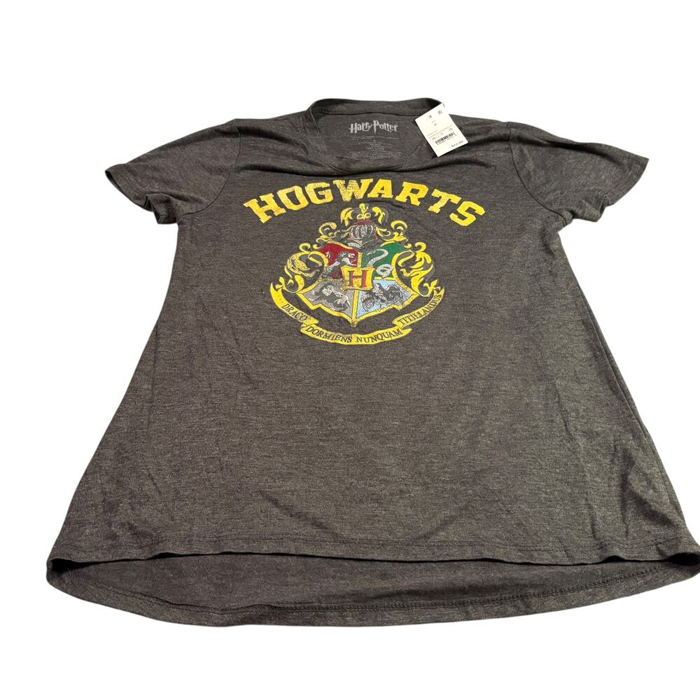 Harry Potter Hogwarts T-shirt Sz‎ M